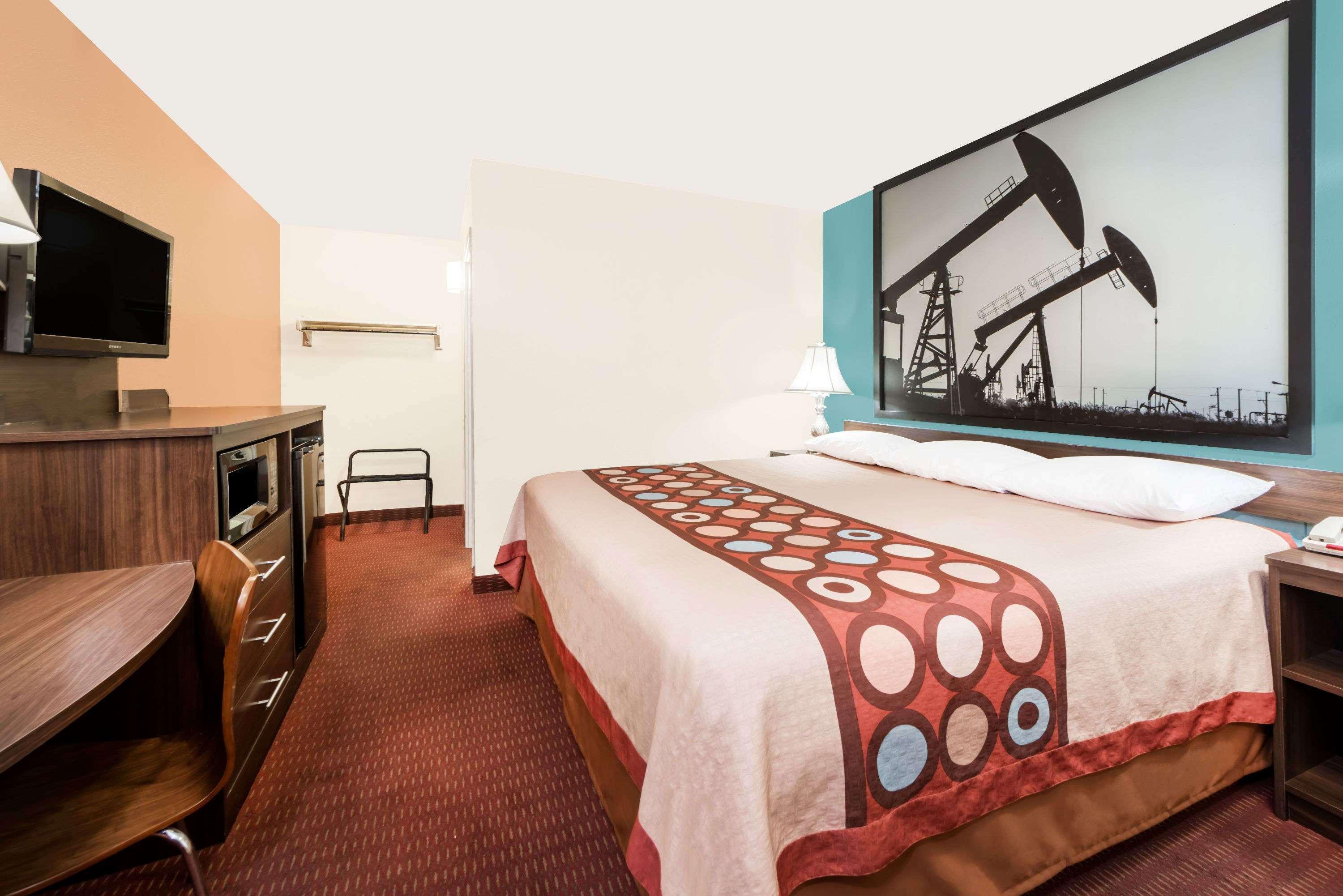 Super 8 By Wyndham Midwest City Ok Buitenkant foto