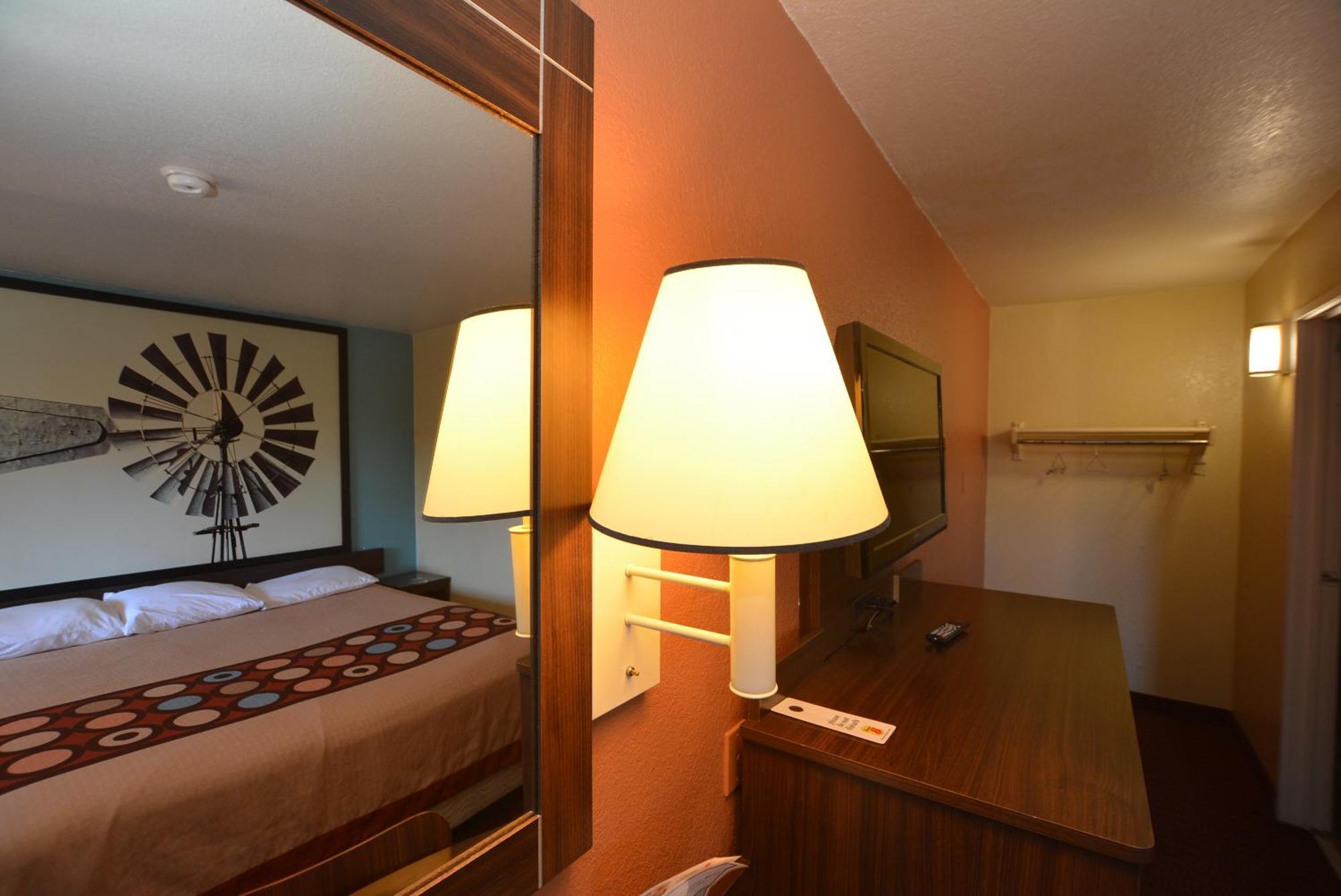 Super 8 By Wyndham Midwest City Ok Kamer foto